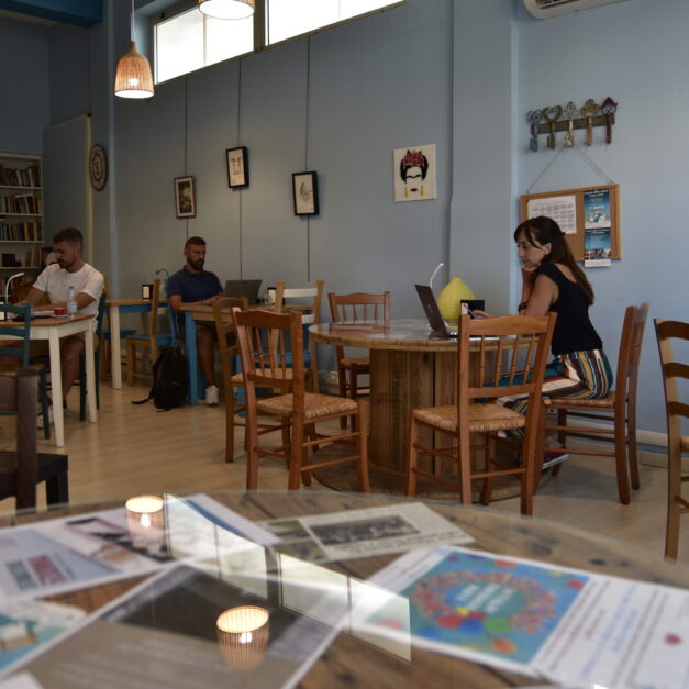 Sala riunioni e cowo - caffè culturale Aprilia